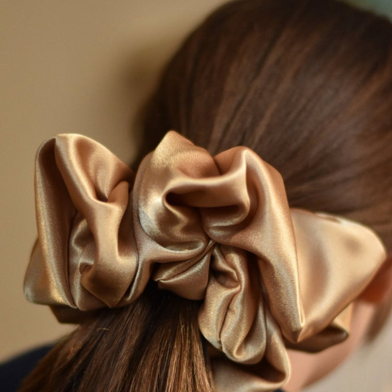 Jumbo Silk Scrunchie